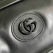 Bagsaaa Gucci Shoulder black bag with tonal Double G - 23.5x 15.5x 8cm - 5