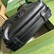 Bagsaaa Gucci Shoulder black bag with tonal Double G - 23.5x 15.5x 8cm - 6
