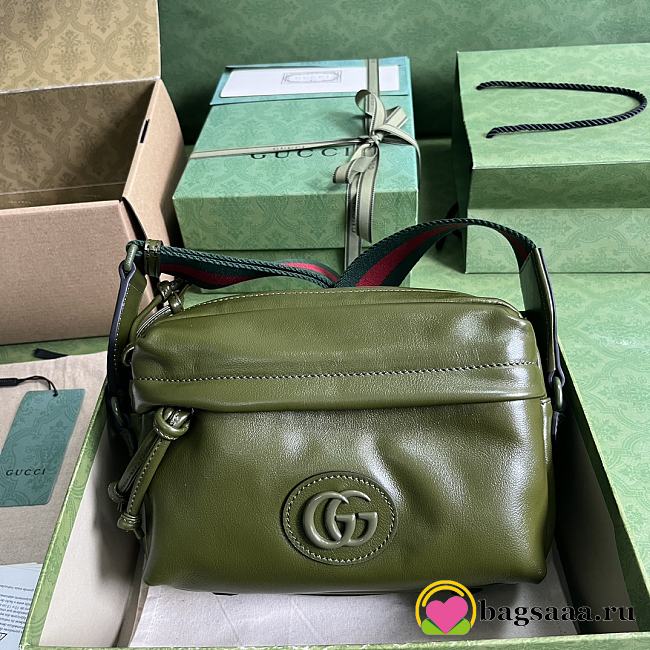 	 Bagsaaa Gucci Shoulder green bag with tonal Double G - 23.5x 15.5x 8cm - 1