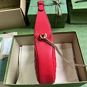 Bagsaaa Gucci GG Marmont matelassé red leather mini bag - 21.5x 11x 5cm - 3