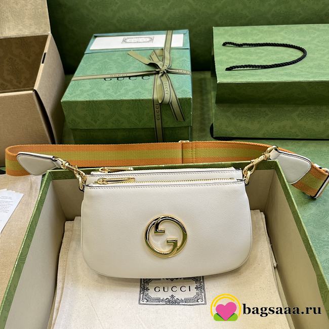 	 Bagsaaa Gucci Blondie GG mini white bag - 20x 13x 2.5cm - 1