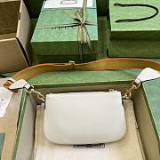 	 Bagsaaa Gucci Blondie GG mini white bag - 20x 13x 2.5cm - 2
