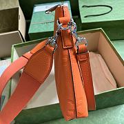 	 Bagsaaa Gucci GG embossed messenger bag in orange leather - 31x 24.5x 5cm - 3