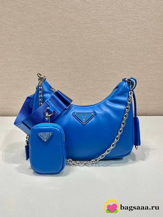 	 Bagsaaa Prada Padded nappa-leather Prada Re-Edition 2005 blue shoulder bag - 22*18*6.5cm - 1