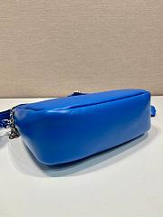 	 Bagsaaa Prada Padded nappa-leather Prada Re-Edition 2005 blue shoulder bag - 22*18*6.5cm - 6