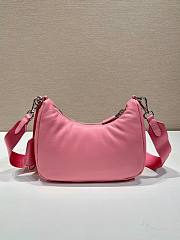 	 Bagsaaa Prada Padded nappa-leather Prada Re-Edition 2005 pink shoulder bag - 22*18*6.5cm - 2