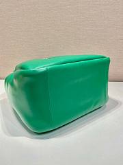 	 Bagsaaa Prada padded Prada Soft nappa-leather green bag - 30*26*17cm - 3