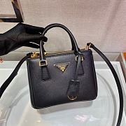 	 Bagsaaa Prada Galleria Saffiano leather black mini-bag - 20x15x9.5cm - 2