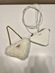 Bagsaaa Prada Shearling and Saffiano leather mini-pouch white - 15x10x5cm - 3