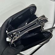 Bagsaaa Prada Saffiano leather mini-pouch black - 15x10x5cm - 3