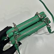 	 Bagsaaa Prada Saffiano leather mini-pouch green - 15x10x5cm - 3