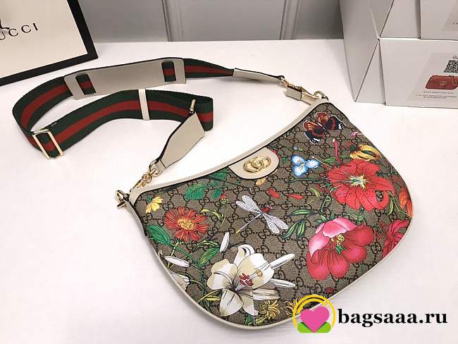 Bagsaaa Gucci Floral Multicolor GG Supreme Canvas Shoulder Bag Crossbody - 36x23x8cm - 1