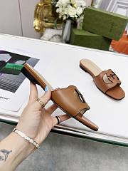 	 Bagsaaa Gucci Women's Interlocking G cut-out slide sandal brown - 5