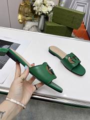 	 Bagsaaa Gucci Women's Interlocking G cut-out slide sandal green - 6