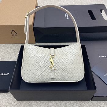 	 Bagsaaa YSL LE 5 À 7 in white python leather - 23 X 16 X 6,5 CM