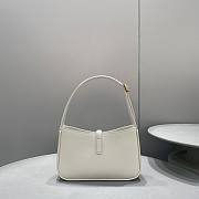 	 Bagsaaa YSL LE 5 À 7 in white smooth leather - 23 X 16 X 6,5 CM - 5
