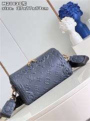 Bagsaaa Louis Vuitton City Keepall Bag Black - 27 x 17 x 13 cm - 6