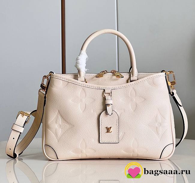 	 Bagsaaa Louis Vuitton Trianon bag PM white color - 28 x 18 x 8 cm - 1