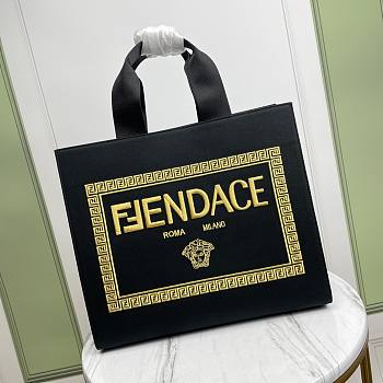 	 Bagsaaa Fendi Fendace Embroidered Canvas Logo Large Black Bag - 40×35×21.5cm