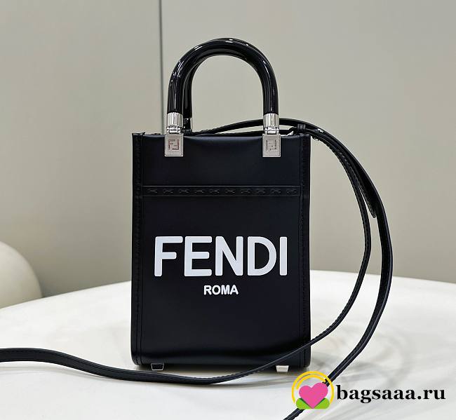 	 Bagsaaa Fendi Mini Sunshine Shopper Black Leather White Letter - 18x13x6.5cm - 1