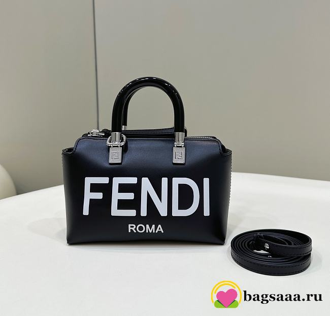 Bagsaaa Fendi By The Way Black Leather Bag - 17*8*12cm - 1