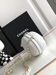 	 Bagsaaa Chanel Round White Lambskin Bag - 8.5x12x6cm - 4