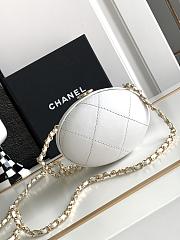 Bagsaaa Chanel Clutch With Chain AP3252 White - 8.5x12x6cm - 4