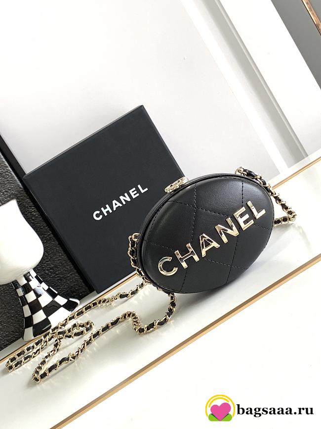 	 Bagsaaa Chanel Round Black Lambskin Bag - 8.5x12x6cm - 1