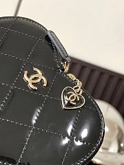 Bagsaaa Chanel Clutch With Chain AP3295 Double Heart - 13.3 × 15 × 2 cm - 5