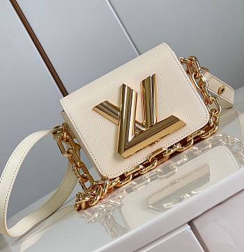 	 Bagsaaa Louis Vuitton Twist Lock XL Epi White Bag - 16.5 x 19 x 8.5 cm