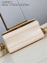 	 Bagsaaa Louis Vuitton Twist Lock XL Epi White Bag - 16.5 x 19 x 8.5 cm - 2