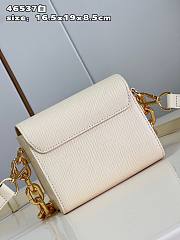 	 Bagsaaa Louis Vuitton Twist Lock XL Epi White Bag - 16.5 x 19 x 8.5 cm - 4