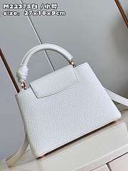 	 Bagsaaa Louis Vuitton Capucines BB White Flower Strap - 27 x 18 x 9 cm - 6