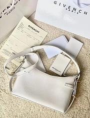 	 Bagsaaa Givenchy White Voyou Shoulder Bag - 24*18*3.5cm - 4