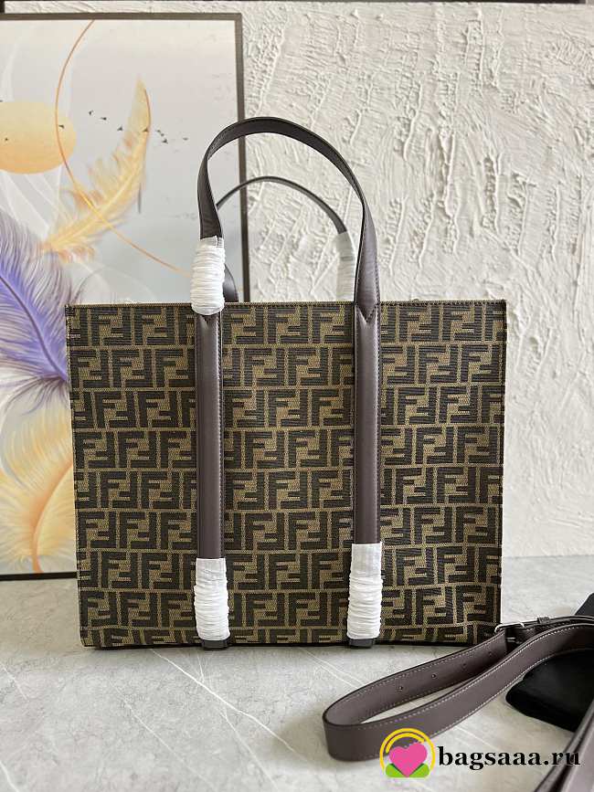 	 Bagsaaa Fendi Shopper FF jacquard fabric brown bag - 41x35x19cm - 1