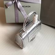 Bagsaaa Balenciaga Hourglass metallic tote in silver - 19x13x8cm - 4