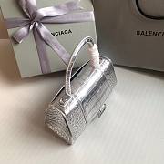 	 Bagsaaa Balenciaga Hourglass metallic tote in silver - 23cmx10x14cm - 3