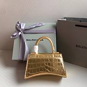 	 Bagsaaa Balenciaga Hourglass metallic tote in gold - 23cmx10x14cm - 6