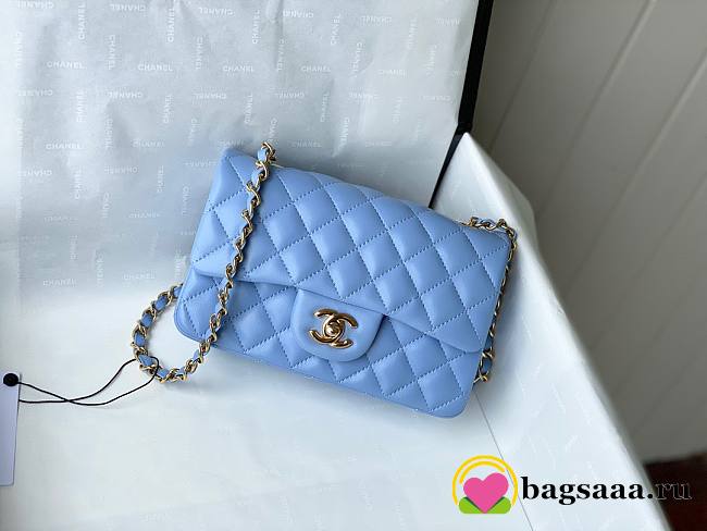 Bagsaaa Chanel Flap Bag Blue Lambskin Leather Gold Hardware - 20cm - 1