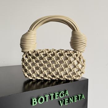 Bagsaaa Bottega Veneta Meadow Straw Knit Shoulder Bag Beige - 24*15*5cm