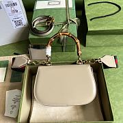 Bagsaaa Bamboo 1947 Small Top Handle Cream Leather Bag - 21x15x7cm - 4