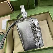 	 Bagsaaa Gucci Blondie Top Handle Silver Leather Bag - 17x15x9cm - 6