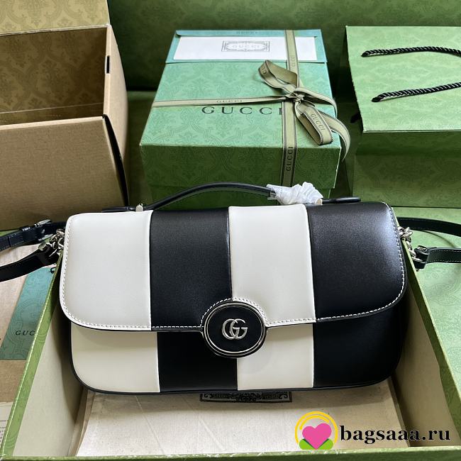 	 Bagsaaa Gucci Petite GG Shoulder Bag - 27x15x5cm - 1