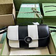 	 Bagsaaa Gucci Petite GG Shoulder Bag - 27x15x5cm - 1