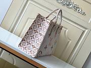 	 Bagsaaa Louis Vuitton By The Pool Onthego MM Beige - 35*27*14CM - 6