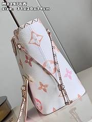 	 Bagsaaa Louis Vuitton By The Pool Neverfull MM Beige - 31*28*14cm - 2