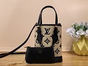 Bagsaaa Louis Vuitton Bucket Nano Bag Noir Beige With Lotus Cotton - 13 x 17 x 9 cm - 1