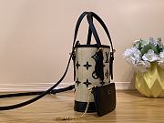 Bagsaaa Louis Vuitton Bucket Nano Bag Noir Beige With Lotus Cotton - 13 x 17 x 9 cm - 4