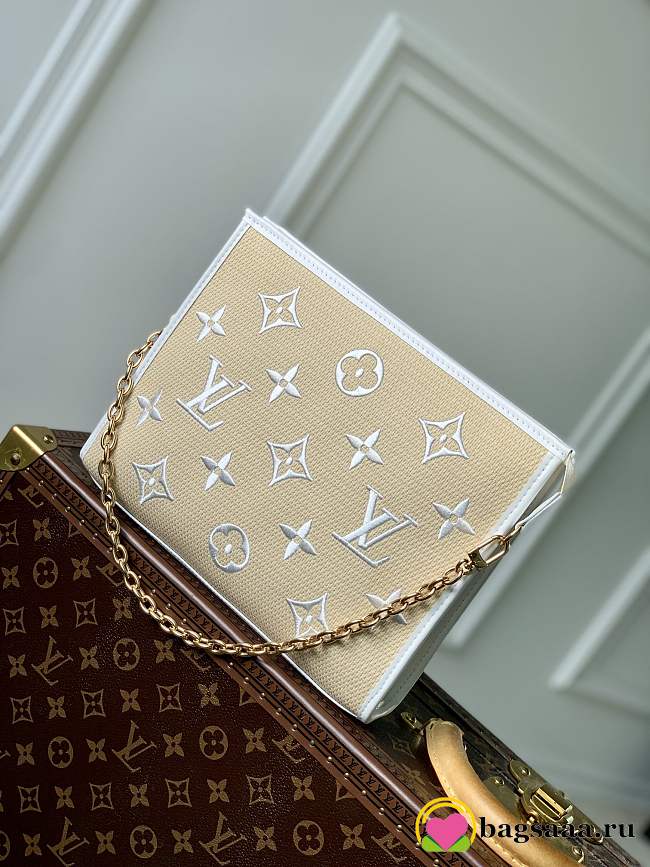 Bagsaaa Louis Vuitton Toiletry Pouch On Chain Bag White with Lotus cotton - 25*20*5.5CM - 1