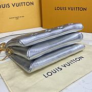 	 Bagsaaa Louis Vuitton Coussin BB Silver - 20 x 16 x 7 cm - 3
